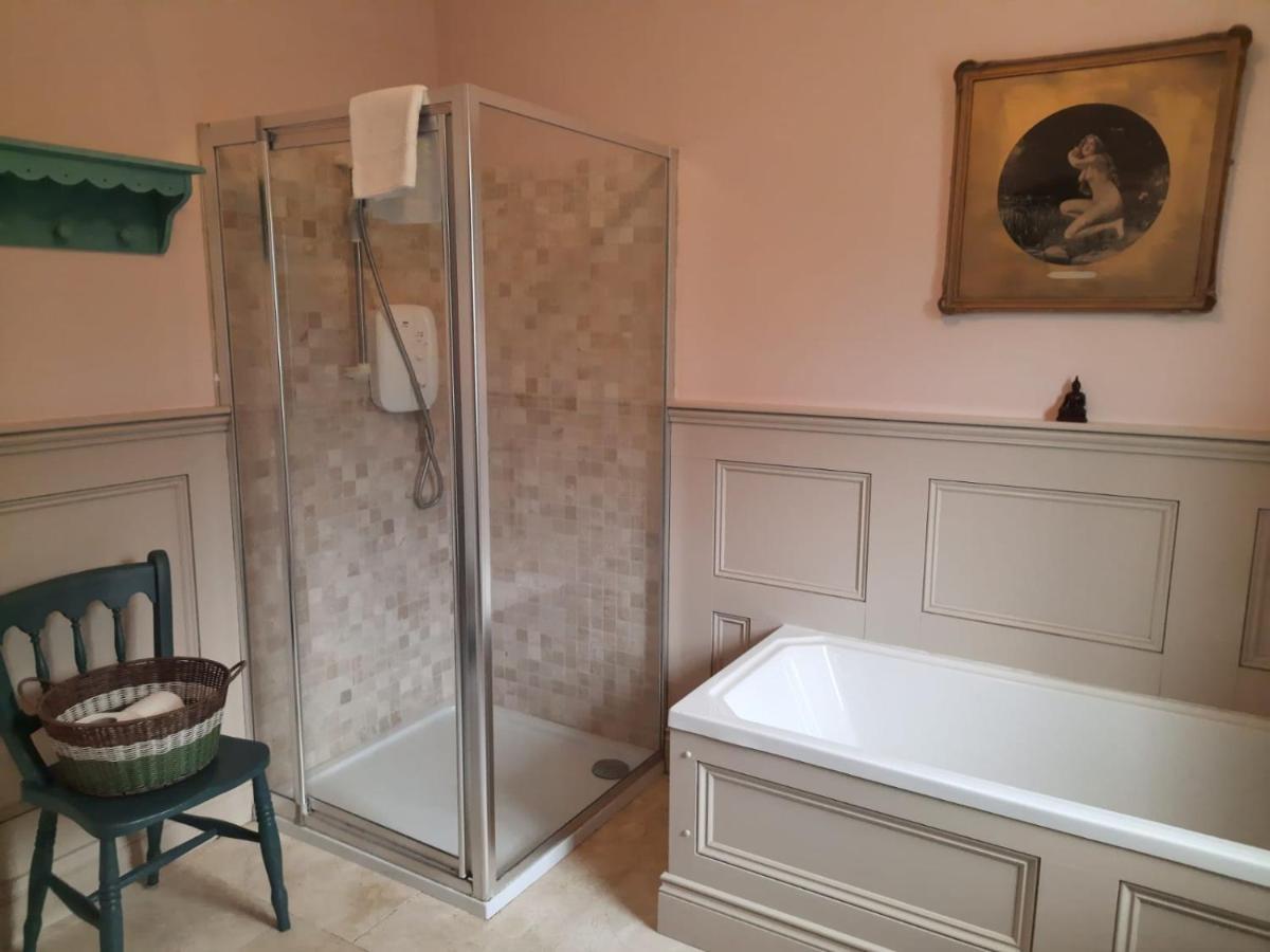 Croagh Patrick Lodge Apartment Уестпорт Екстериор снимка