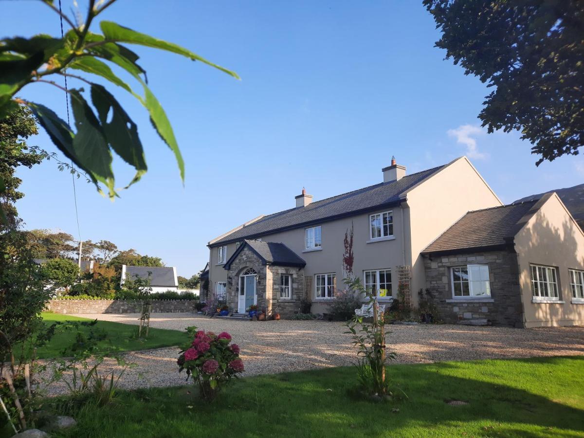 Croagh Patrick Lodge Apartment Уестпорт Екстериор снимка